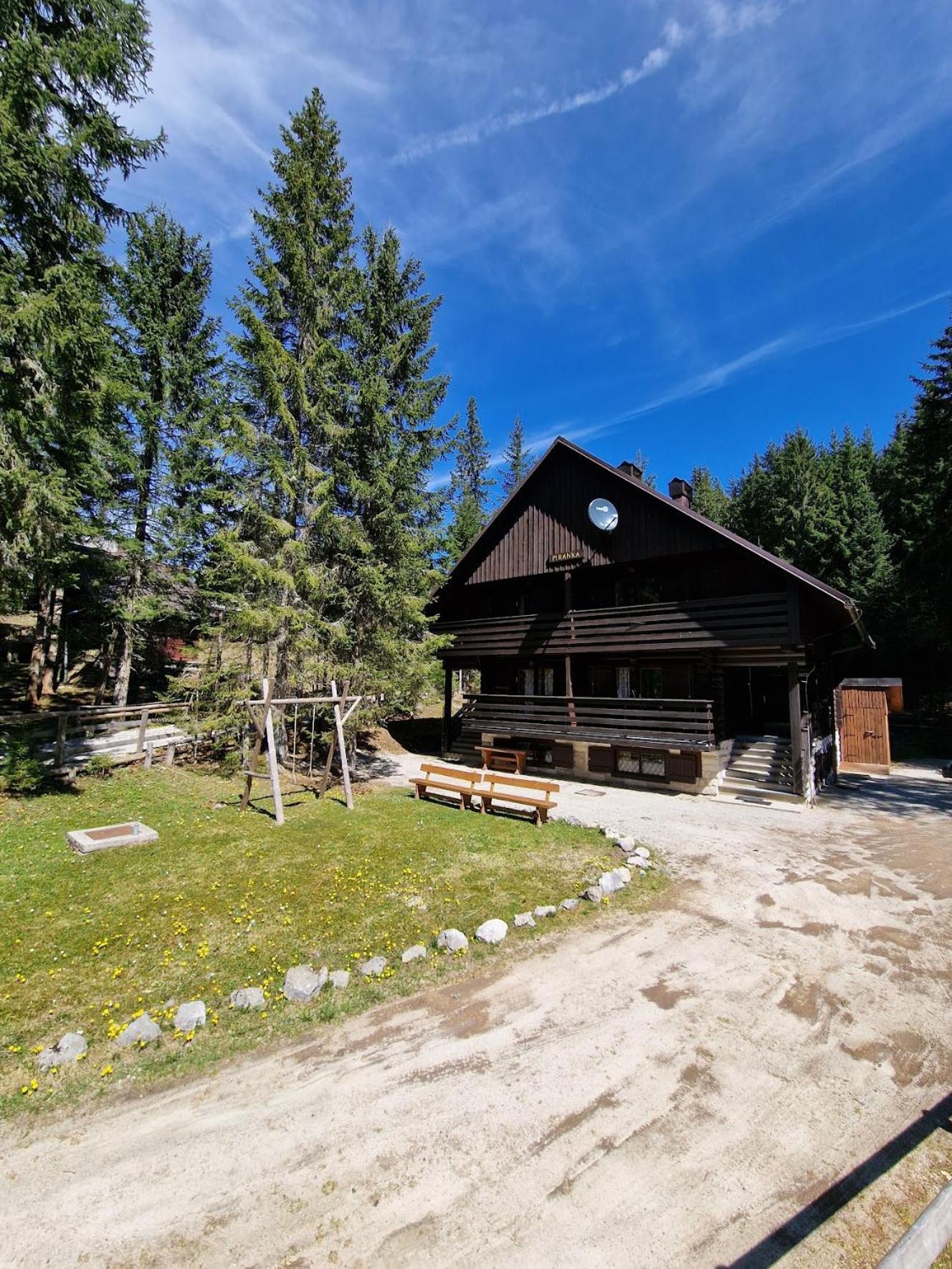 Forest Apartments Pokljuka Згорнье-Горье Экстерьер фото