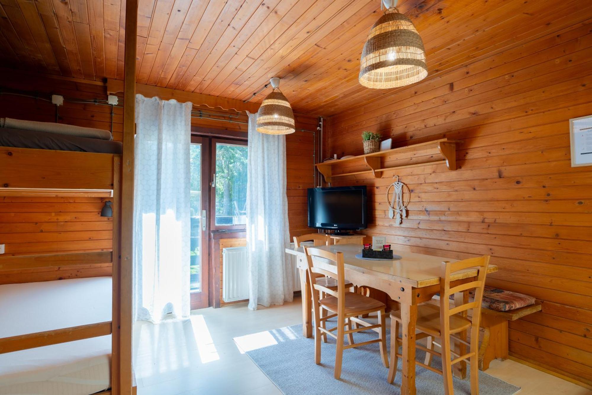 Forest Apartments Pokljuka Згорнье-Горье Экстерьер фото